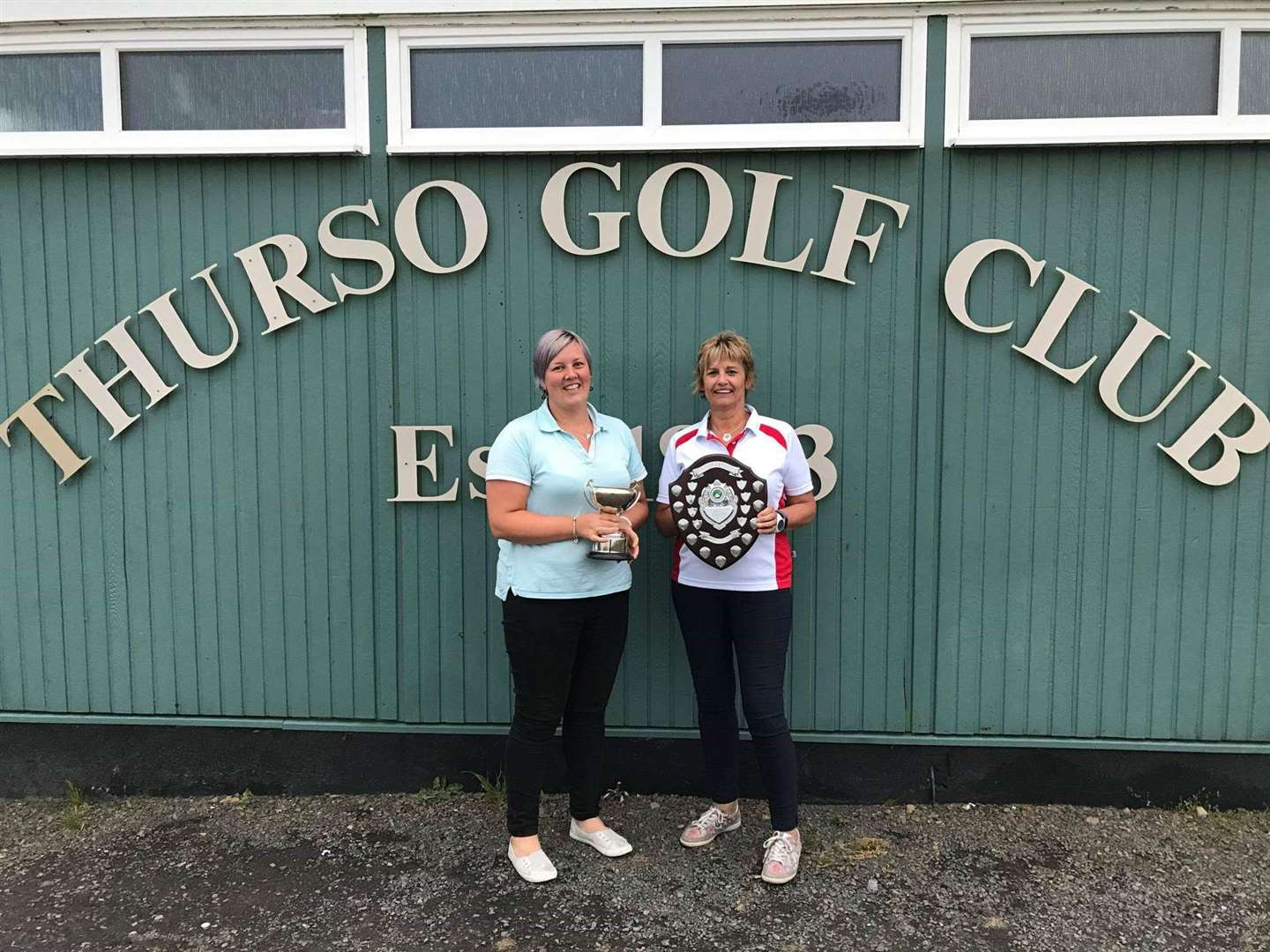 Thurso ladies’ club championship scratch winner Laura Durrand (left) and handicap winner Angela Williamson.