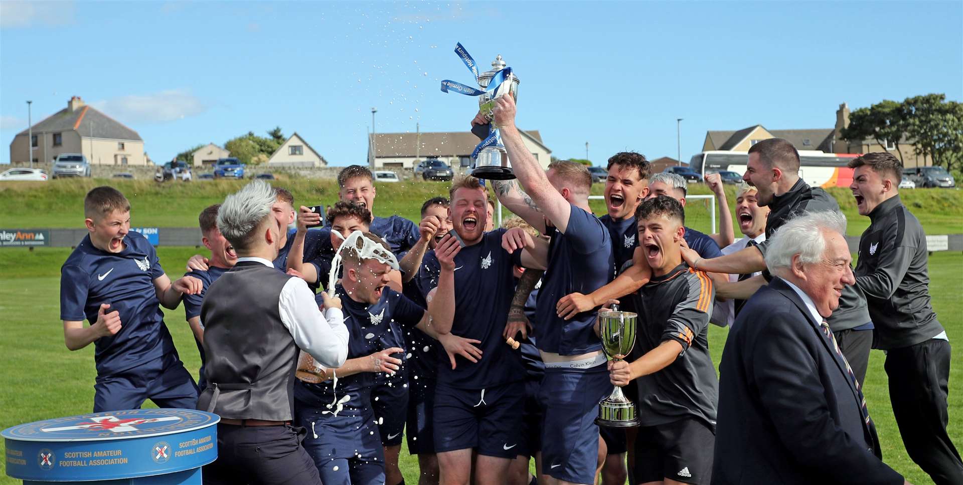 High Ormlie Hotspur celebrating their 2022 Highland Amateur Cup triumph. Picture: James Gunn