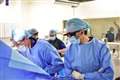 Doctors perform heart procedure with aid of remote support glasses