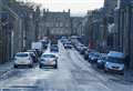 How long should cars be allowed to park in Thurso streets?