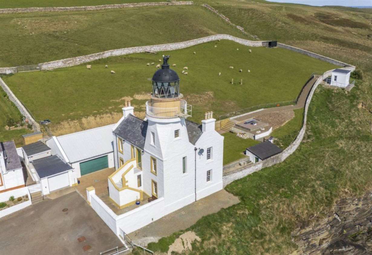 Caithness lighthouse put up for sale