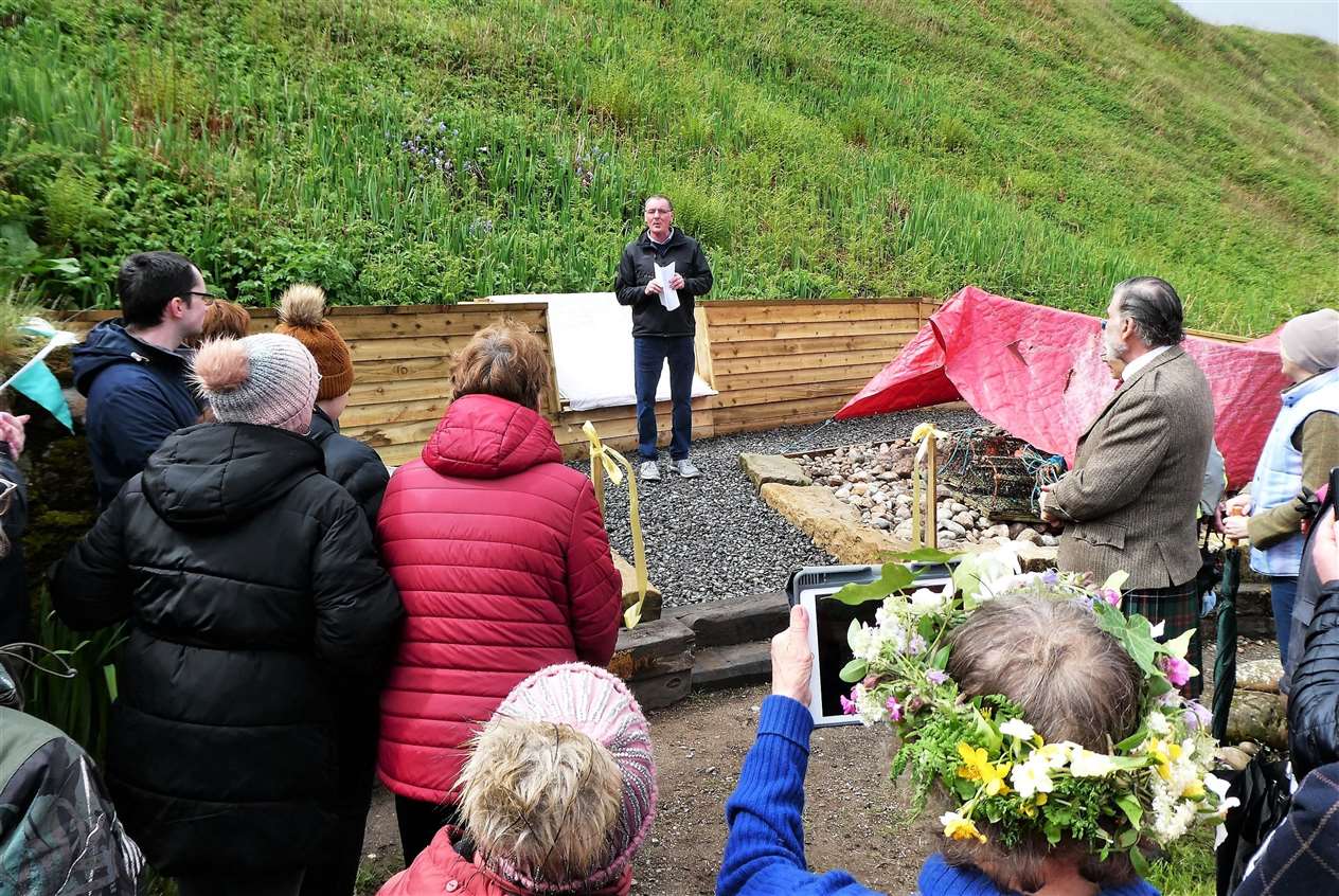 Clair Coghill remembers Seamew.