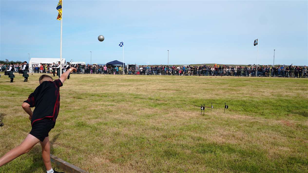 Junior shot put at Mey Highland Games 2023. Picture: DGS