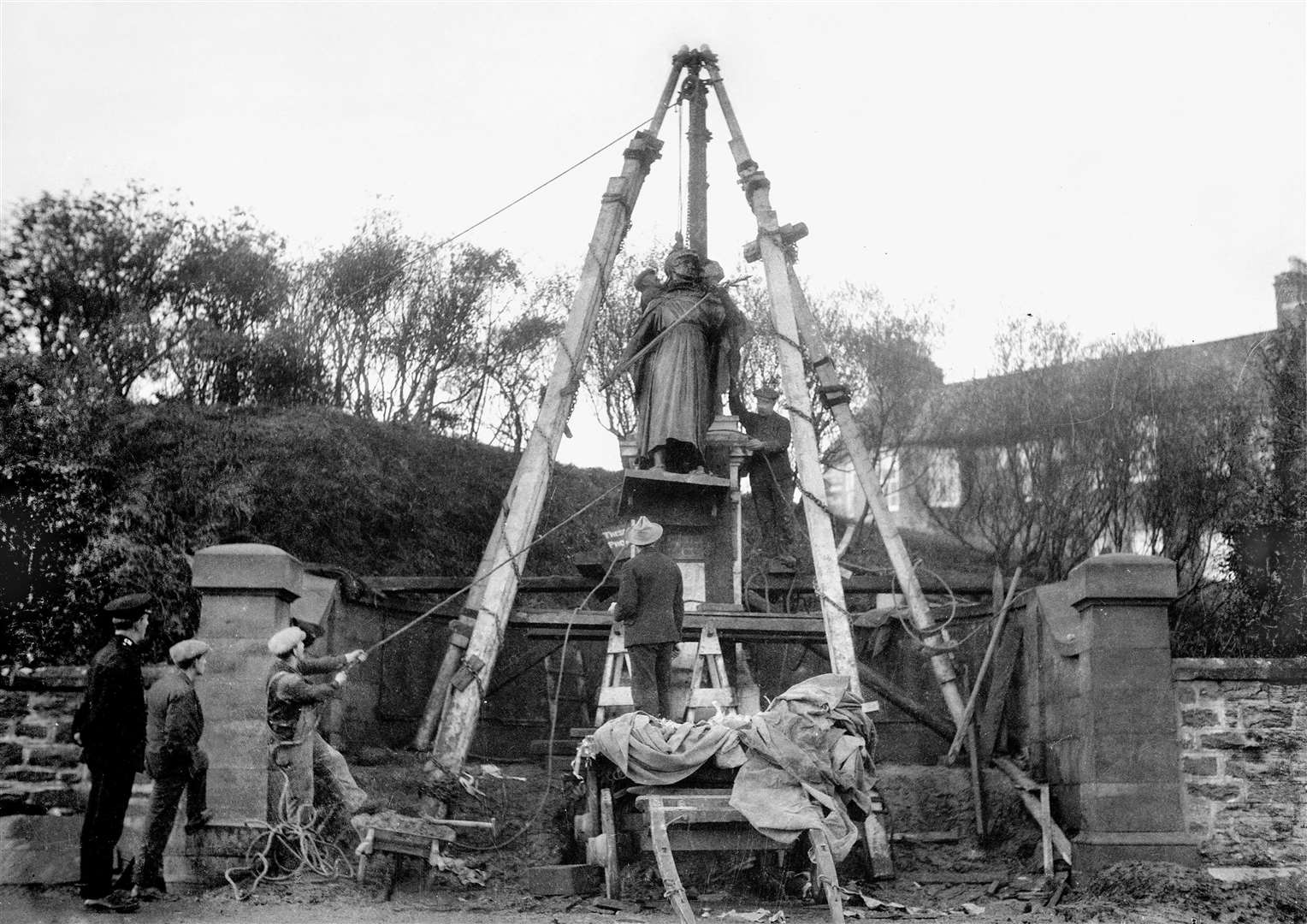 Hood's staff erecting the war memorial in Wick in 1923. The company was already over a century old at that time. Picture from the Johnston Collection, reproduced courtesy of the Wick Society
