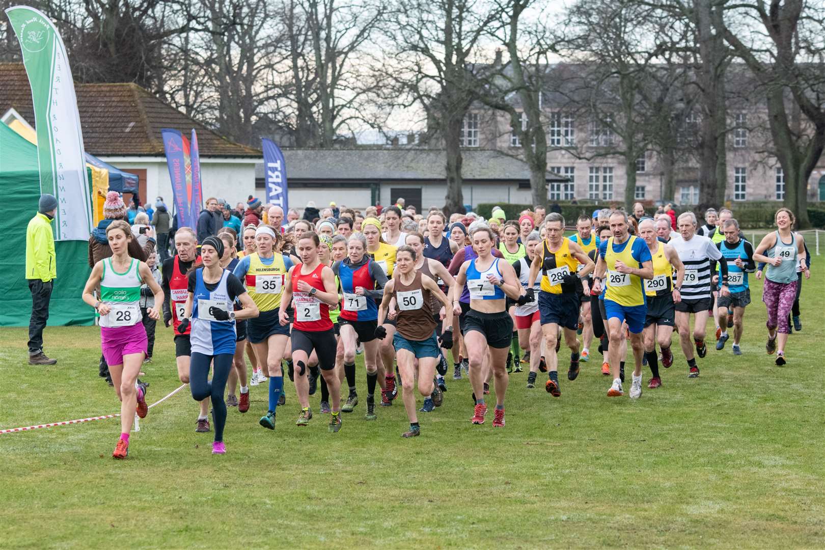 The women's and men's over 65 race gets under way at Grant Park in Forres. Picture: Daniel Forsyth