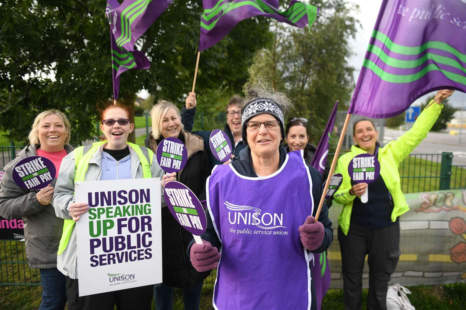 Unison members in schools have accepted a new pay deal following a long-running dispute.