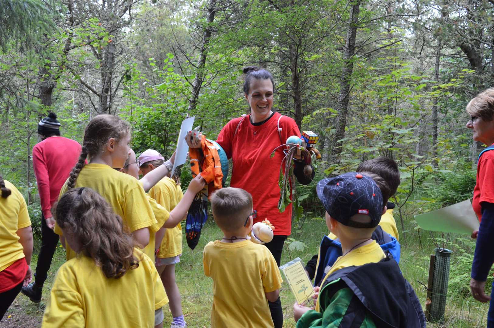 Tiff Petersen helps children with the Fantasy Forest Challenge in Dunnet as part of Holiday Club Week.