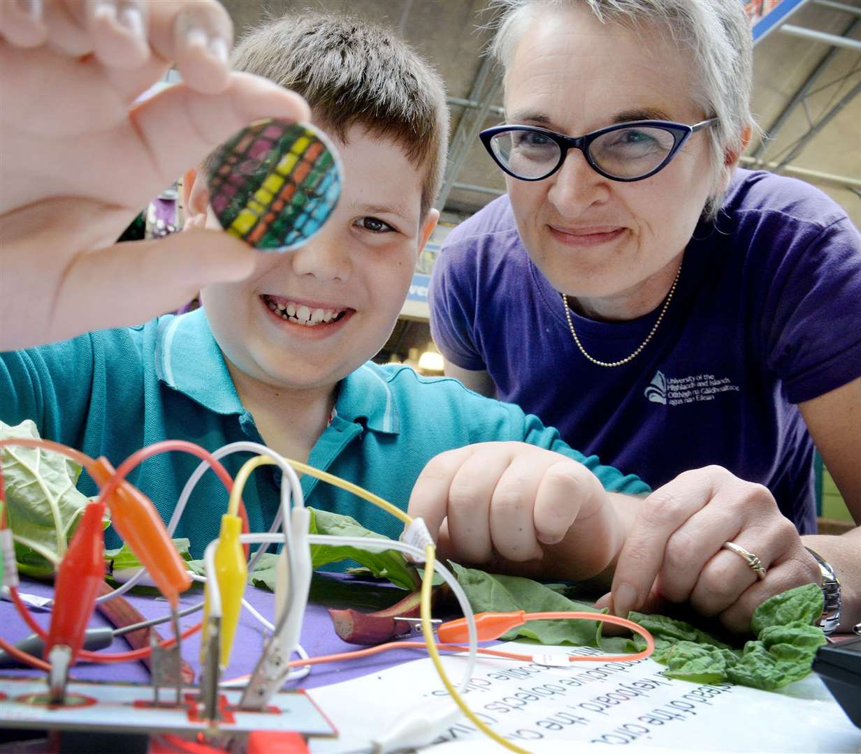 The University of the Highlands and Islands has been engaging the next generation of scientists, technicians and engineers with a series of schools events.
