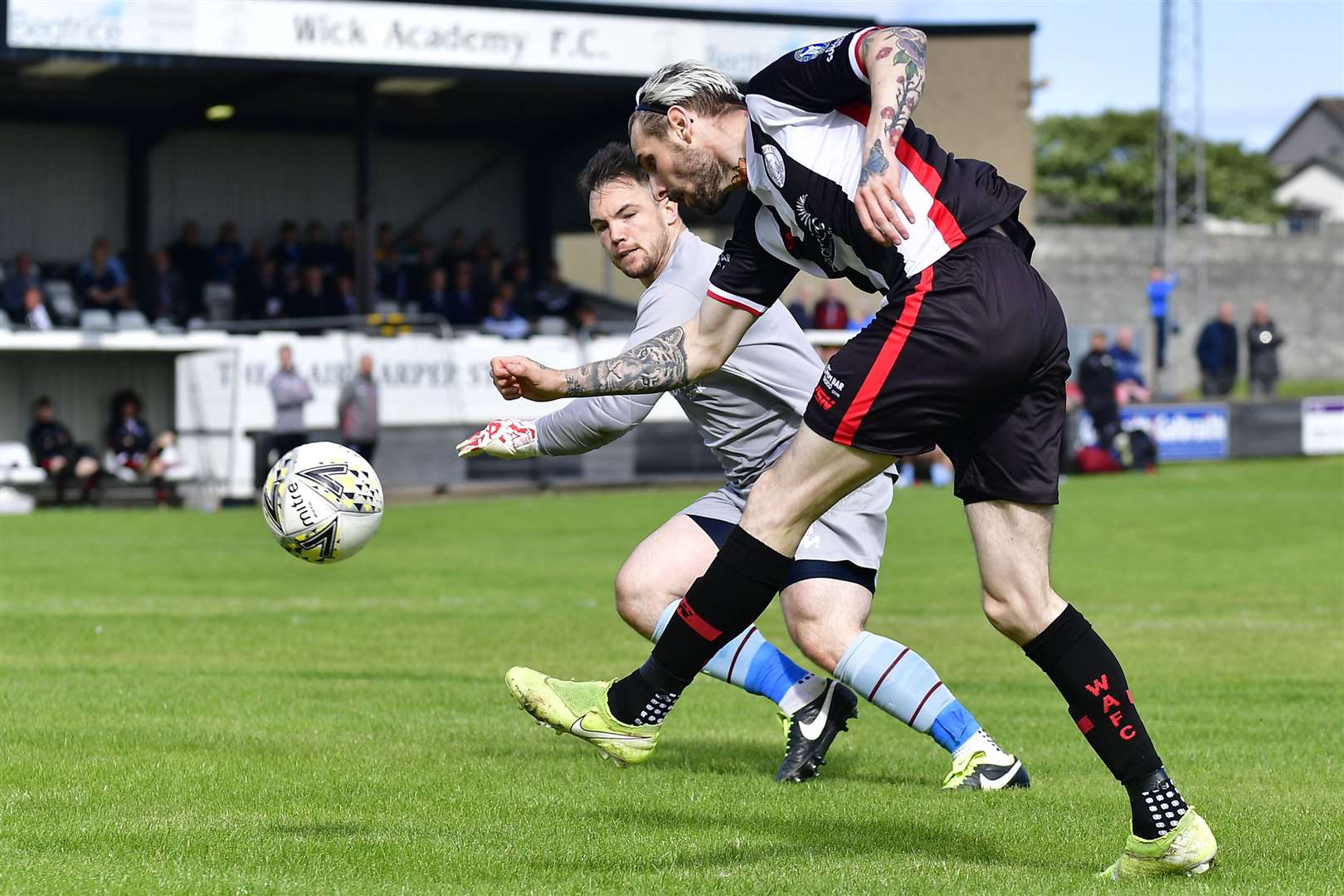 Liam Bremner delivers a cross after rounding Keith keeper Craig Reid. Picture: Mel Roger