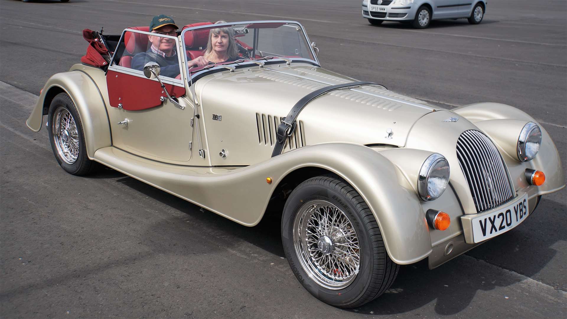 Ian and Elaine drove through from Thurso to show off their stylish new car. Pictures: DGS