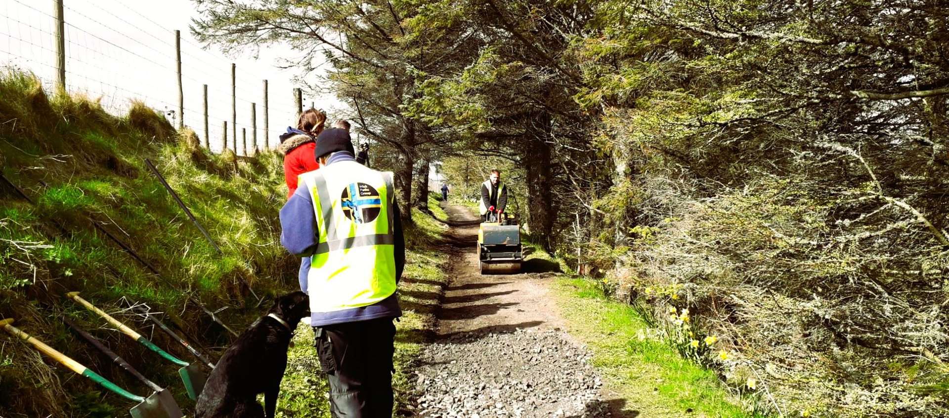 Wick Paths Group and Rolls Royce volunteers made a great difference to tidying up Wick riverside in April.
