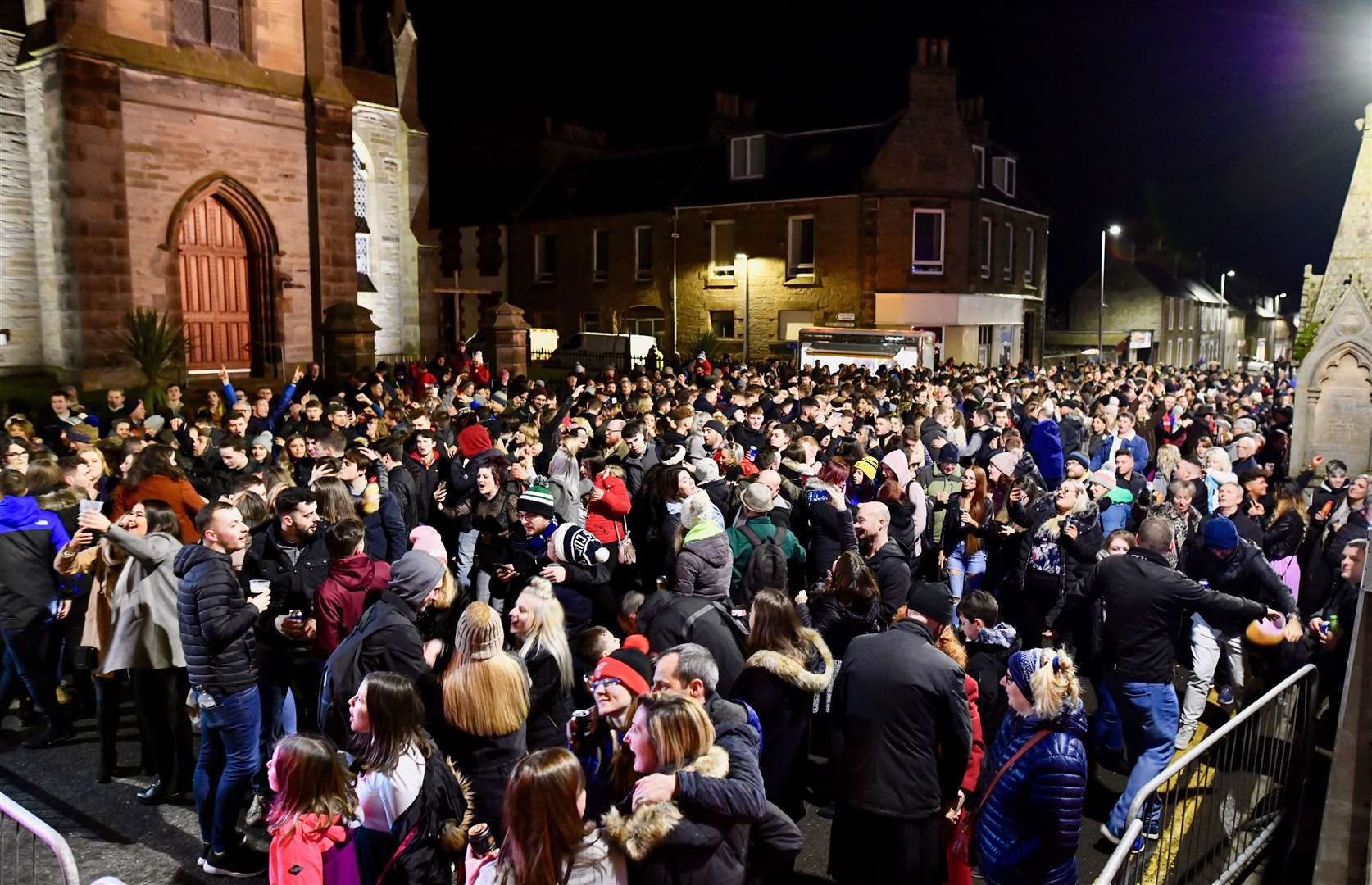 A good-natured crowd of around 1000 welcomed 2020 at the New Year street party in Thurso. Picture: John Wright Studio