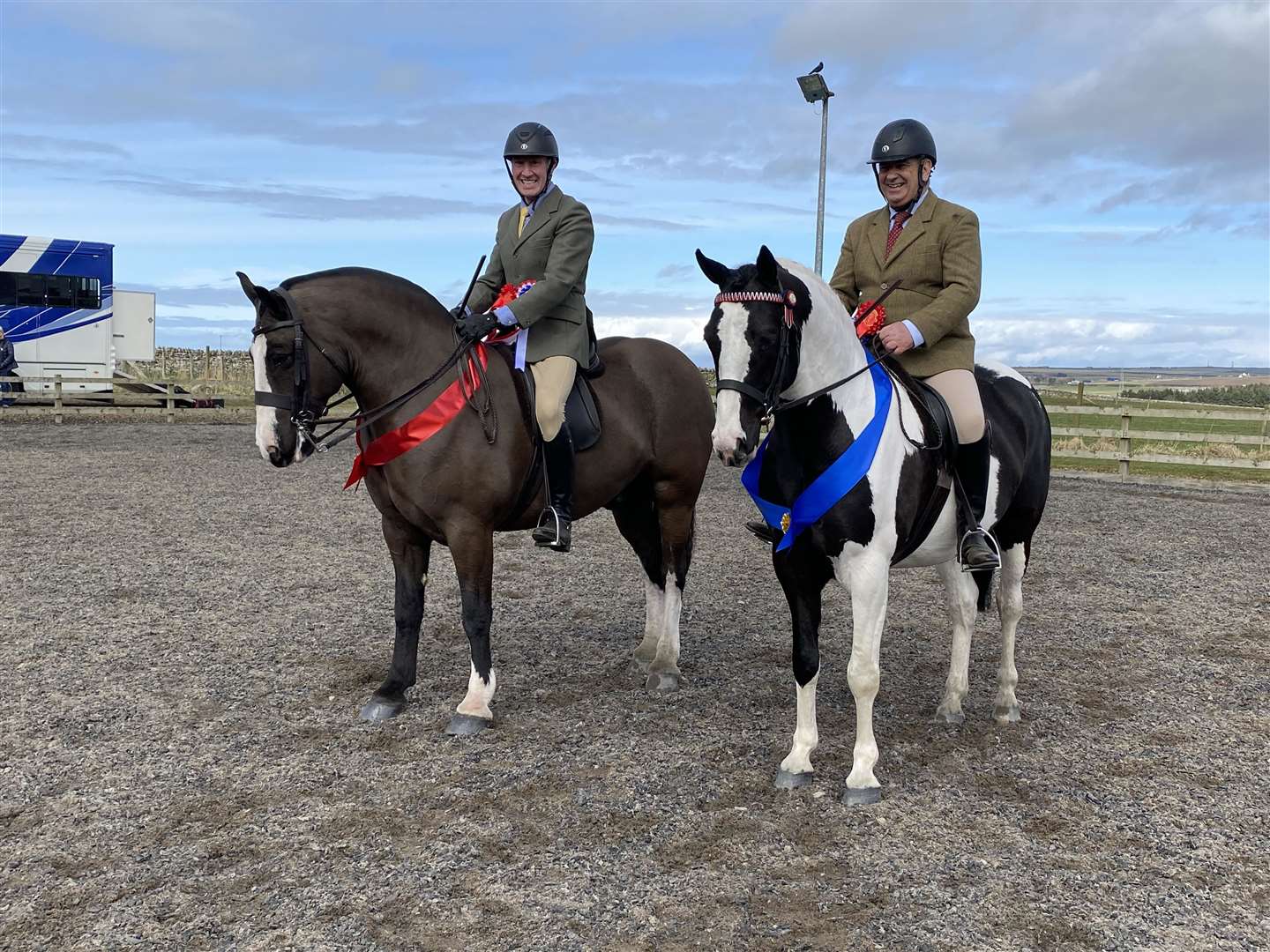 Ridden horse champion Russell Skelton and Kincullen Moonstone (left) and reserve James Munro with Independent Boy.