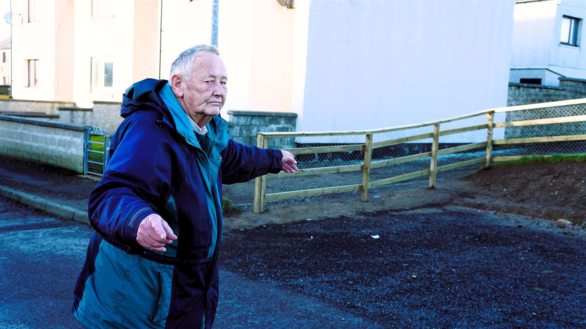 Pat Nicol pointed out the issues for vehicles manoeuvring at Macleod Road in Wick and says the turning area created by the council was a 'waste of money'. Picture: DGS