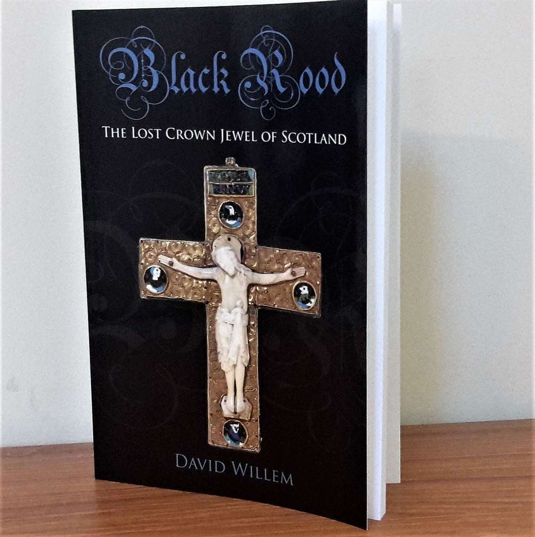 This is the first book to tell the story of the history of the Black Rood that was present at many of the most iconic moments of British history.