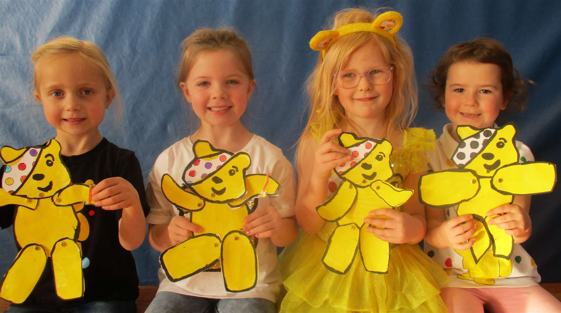 P1 pupils with their crafted Pudseys.