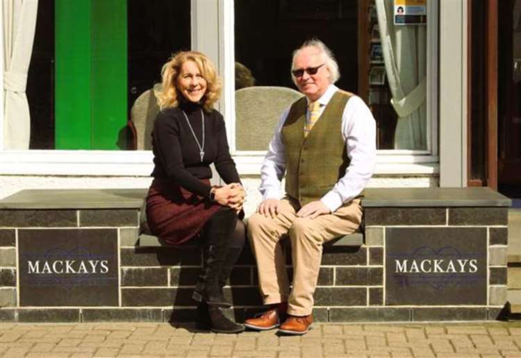 Magic 70th celebrations for Mackays Hotel in Wick