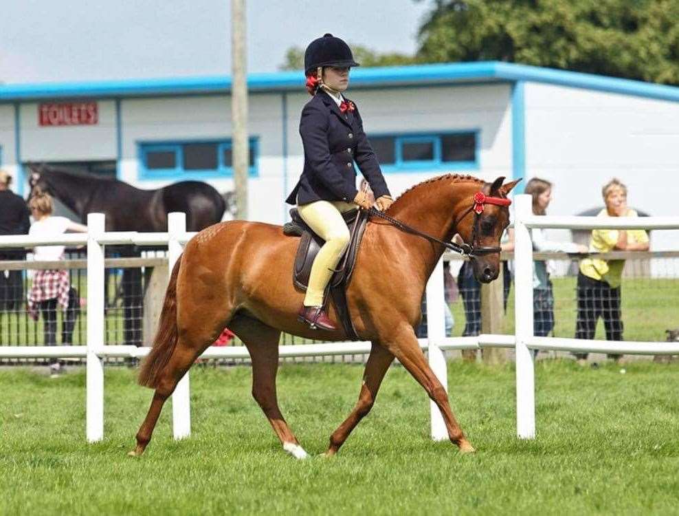 Ten-year-old Leoni Kennedy riding Popalbee Minnie Mouse, the supreme ridden horse champion at this year's Turriff Show.