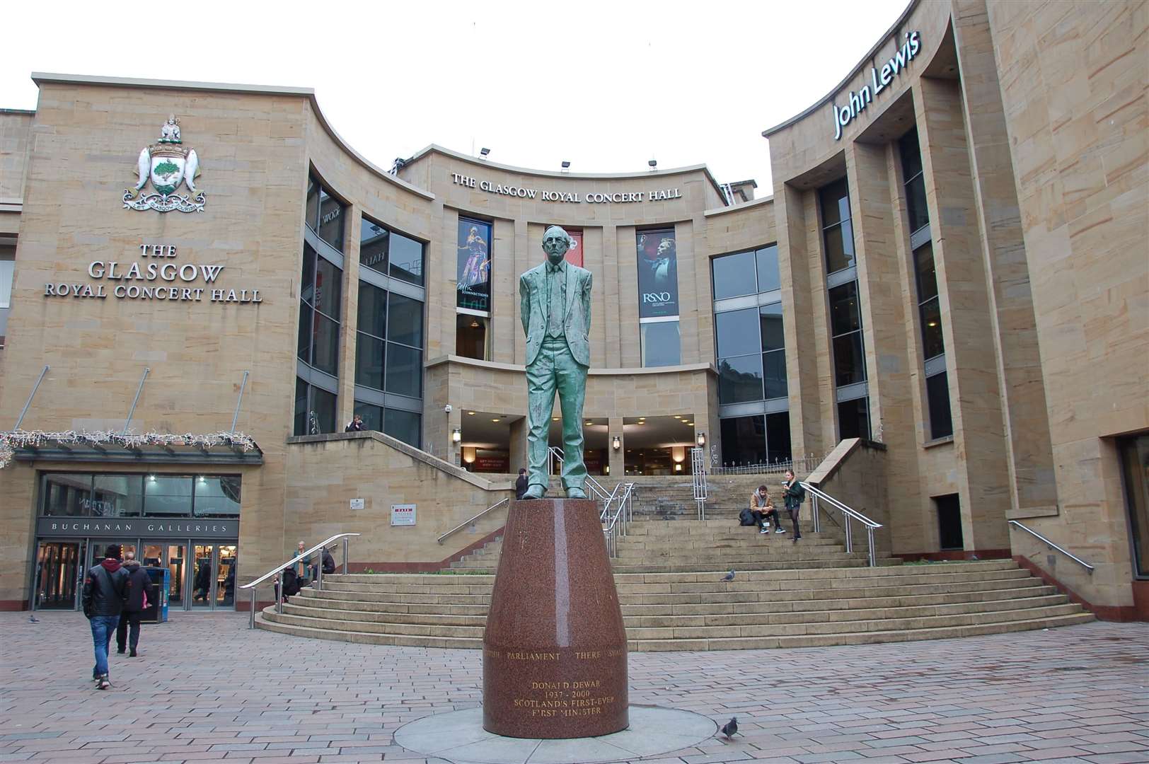 The late great Donald Dewar is commemorated in this Glasgow statue.