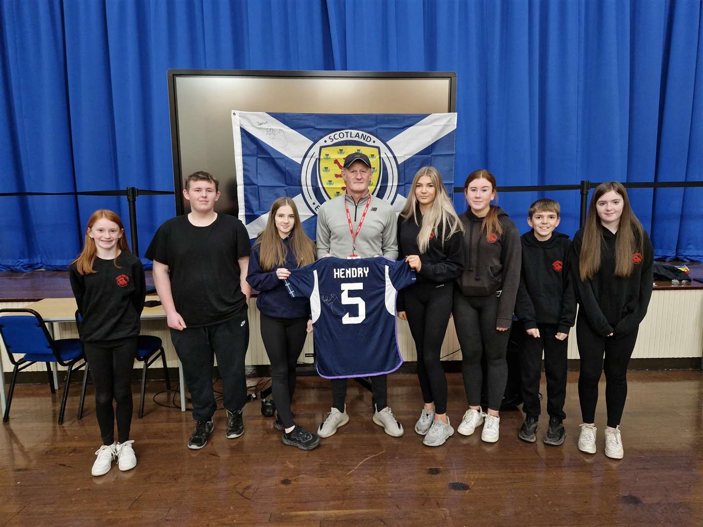 Colin Hendry (centre) with (from left) High Life Highland's active schools young leaders Ava Steven, Liam Mackinnon, Nyah McAdie, Keira Gunn, Ami Alexander, Connor Gunn and Cadie Cannop.