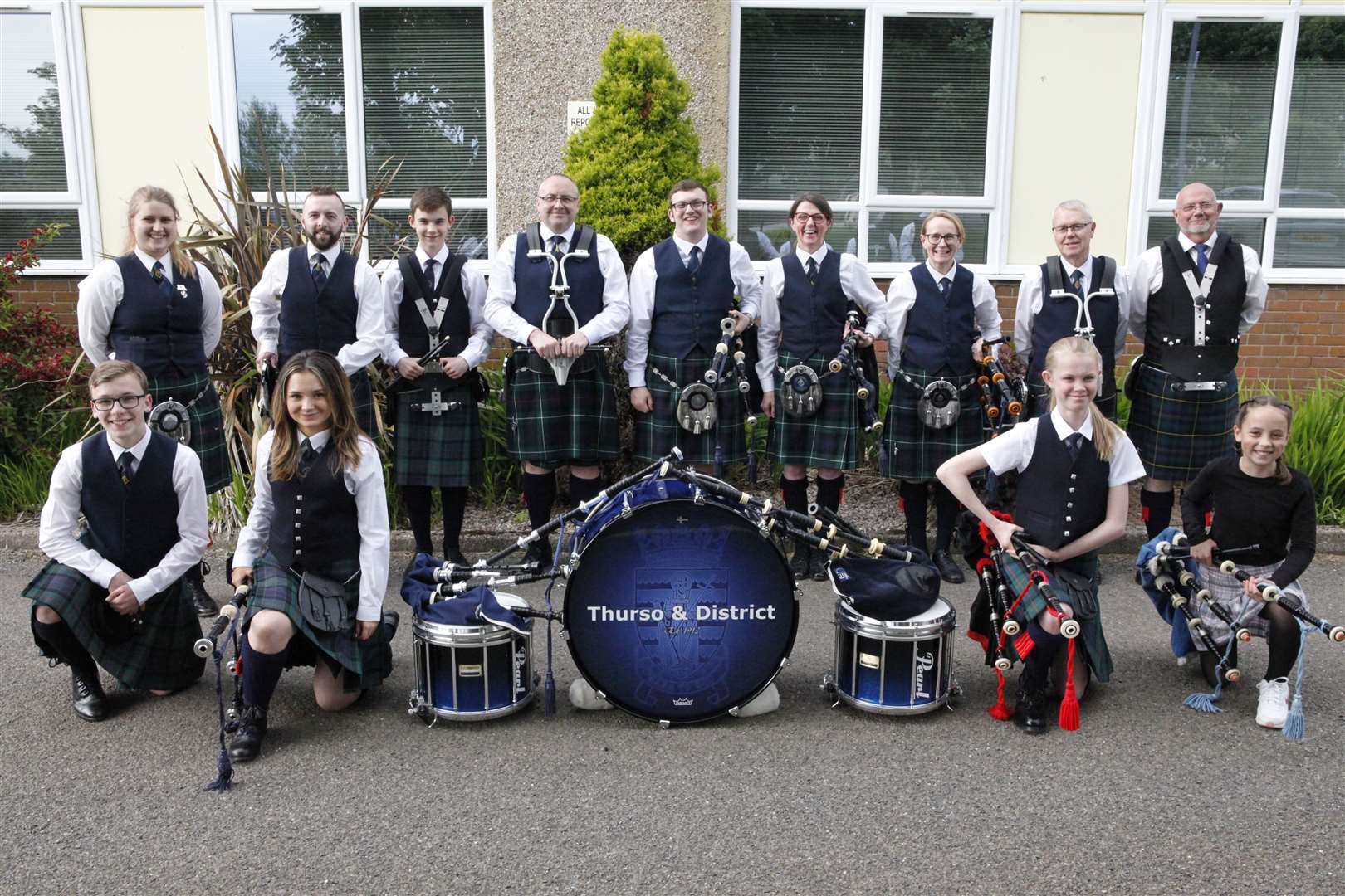 Thurso Pipe Band welcomed everybody to the evening.