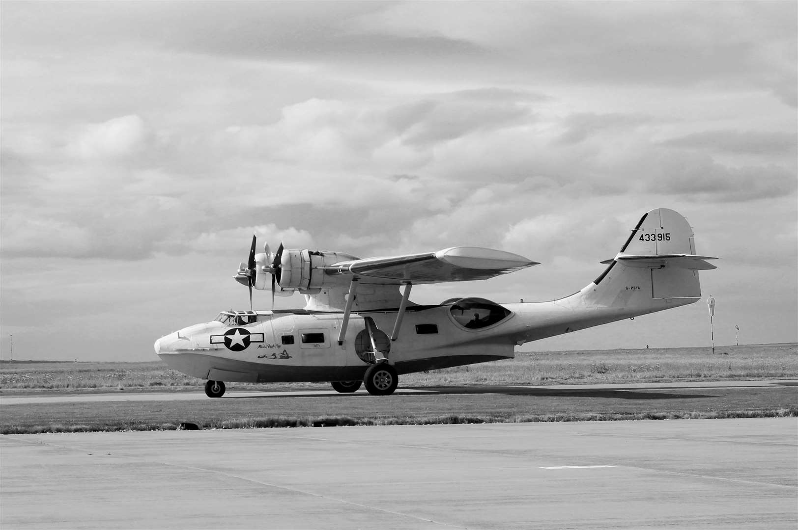 The Catalina flying boat coming in to land at Wick on Thursday. Picture: Alan Hendry