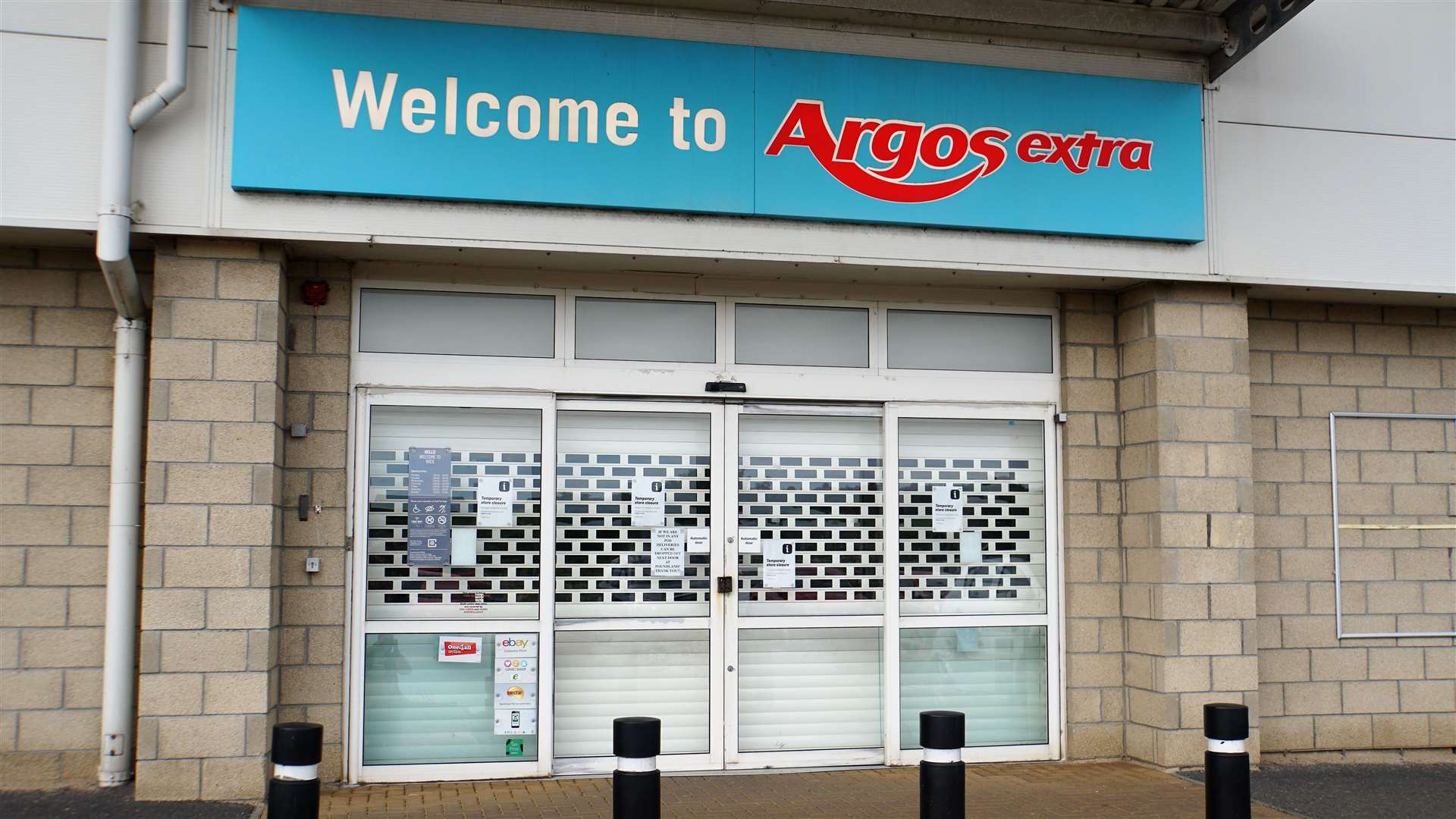 The doors of Argos Wick are still closed and shoppers have been asking when the store will reopen.