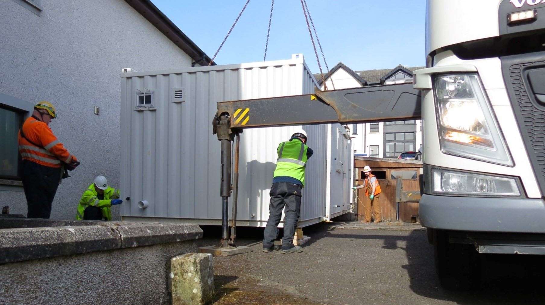 One of the specialist units is fixed into place at Thurso.