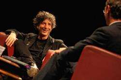 Neil Gaiman chats with interviewer Stuart Kelly.