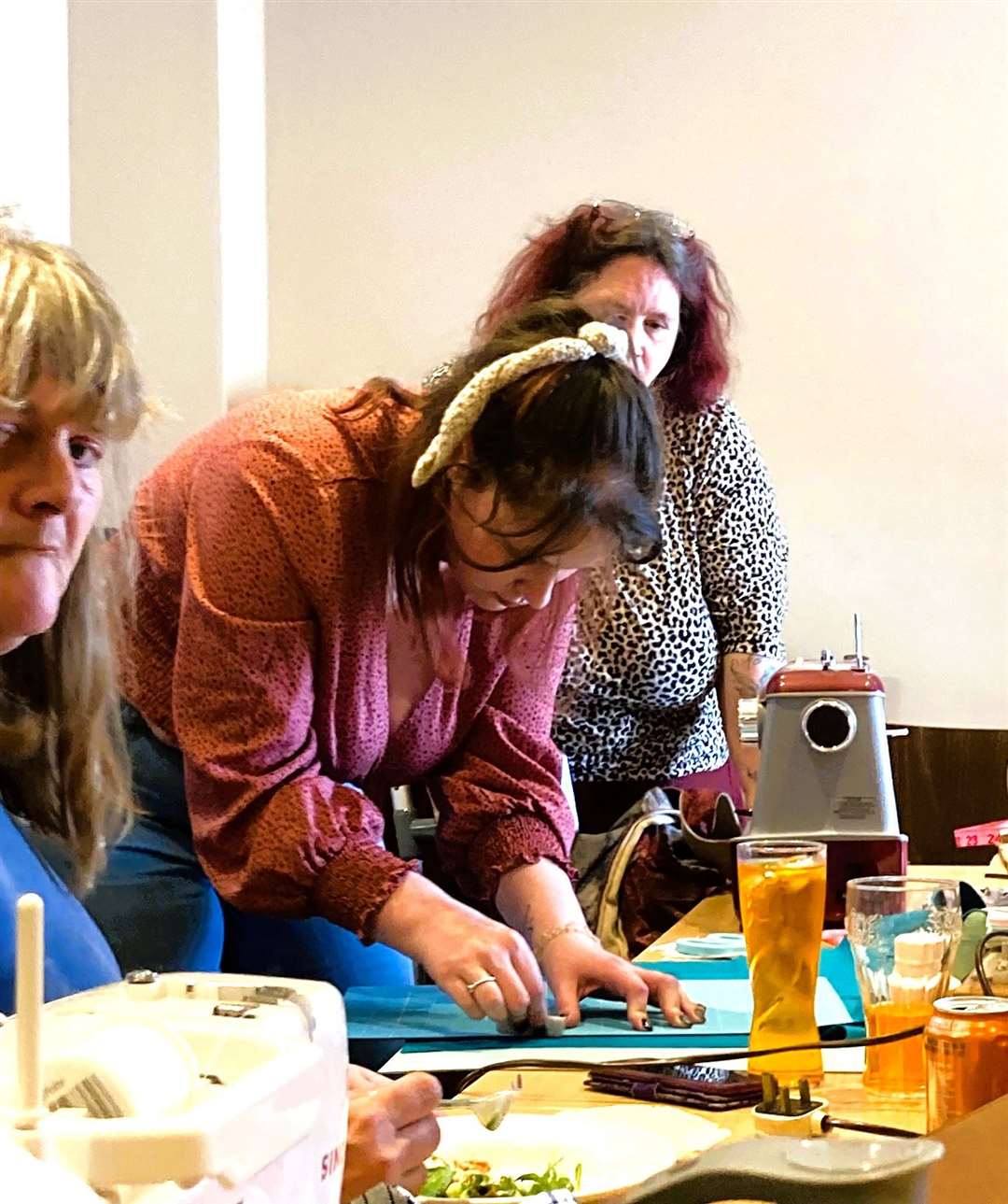 As well as being taught how to use a sewing machine, attendees could learn buttonholing, how to put in a zip and clothing repair and alteration. Pictures supplied