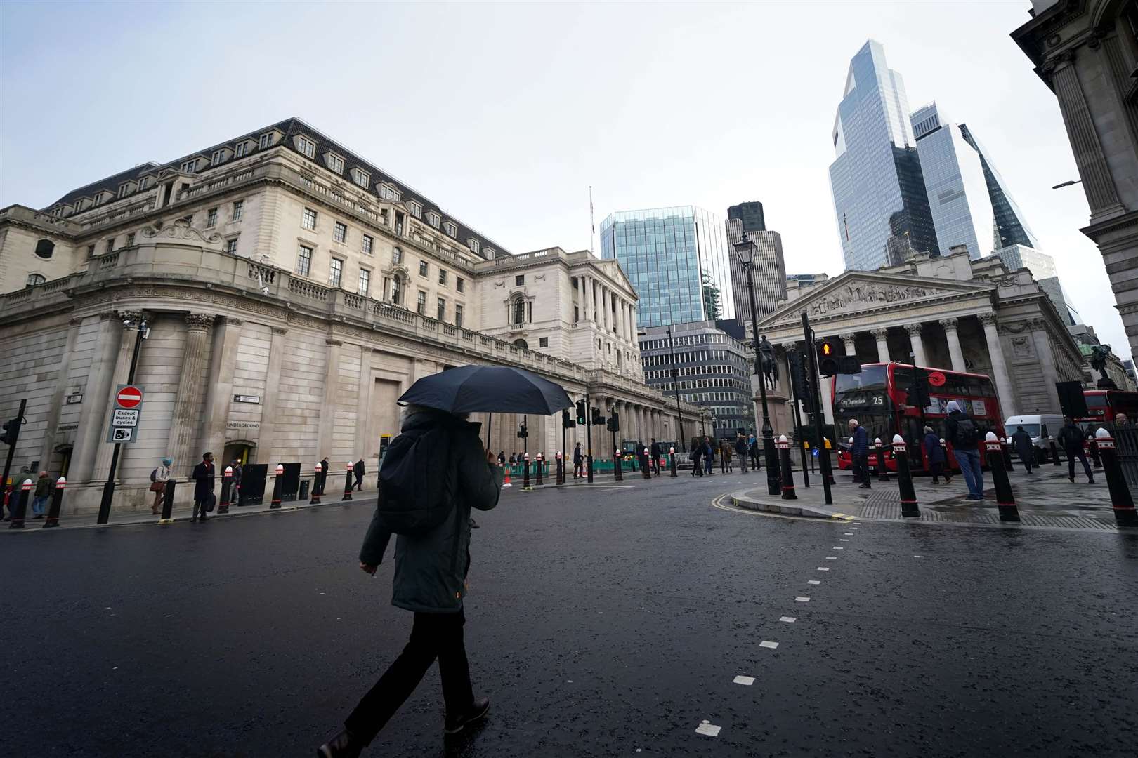 The Bank of England is expected to cut interest rates in the coming months (Yui Mok/PA)