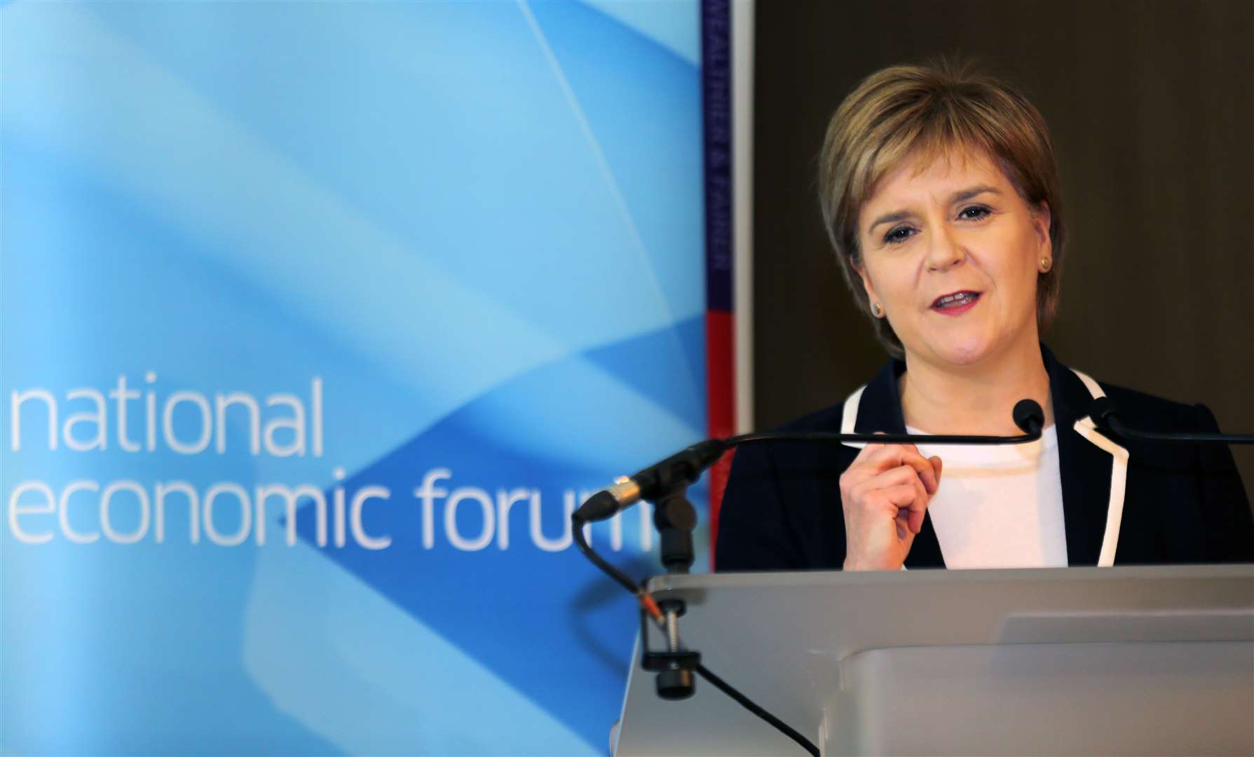 Nicola Sturgeon at the National Economic Forum, Kingsmills Hotel with Mark Gregory and Paul Wheelhouse..Pictures: John Baikie 037652.