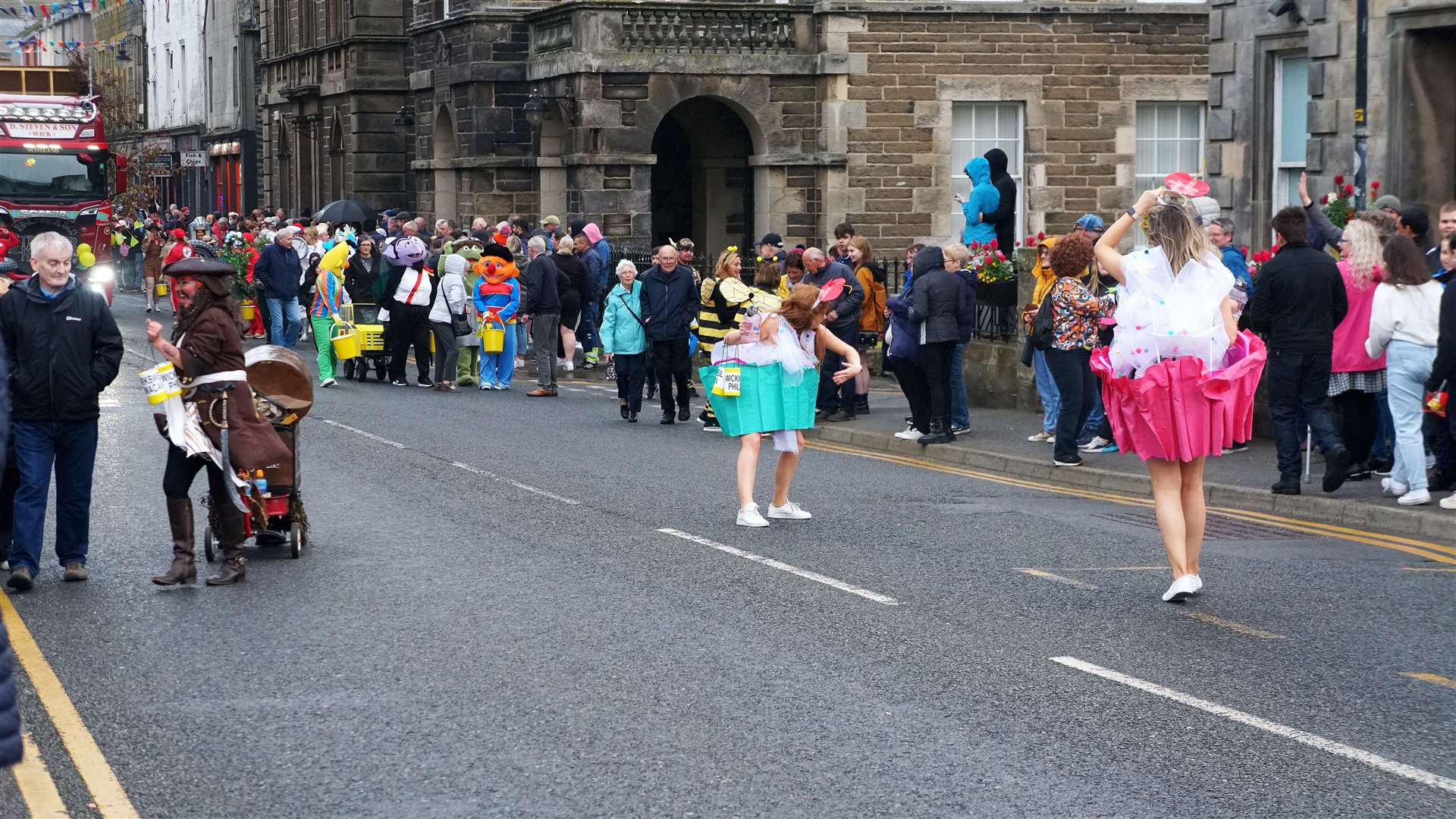 Procession of floats and fancy dress for Wick Gala Week 2022. Picture: DGS