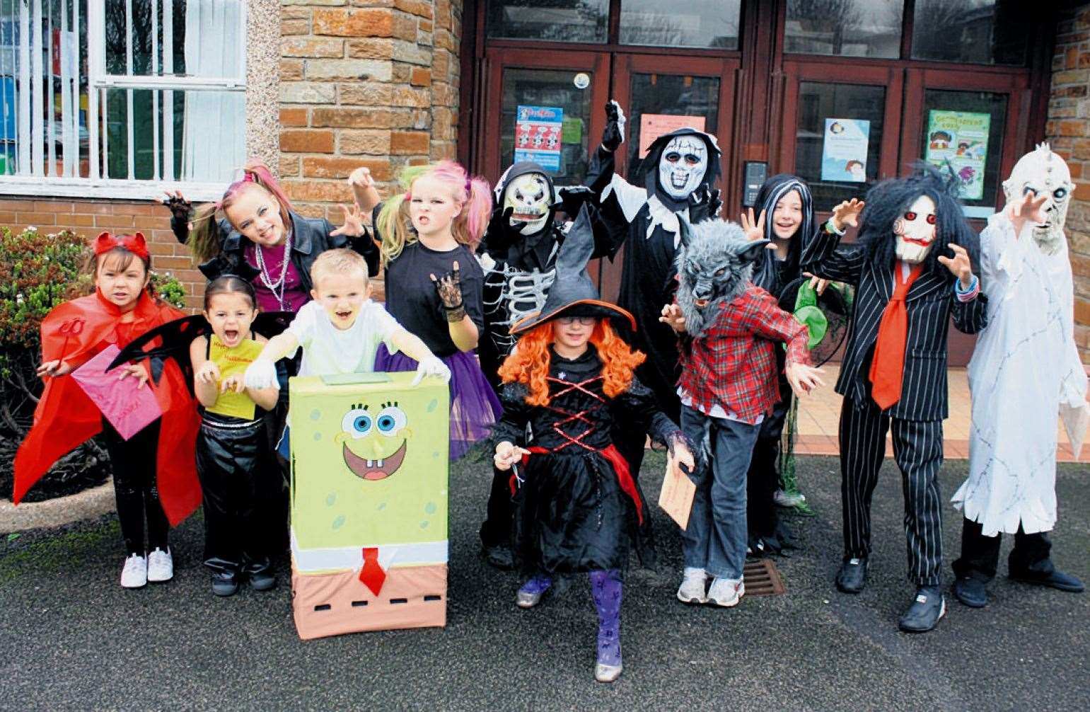 A Halloween parade was organised in 2009 by Mount Pleasant Primary School’s house captains. Most of the pupils took part and donated 20p to dress up.