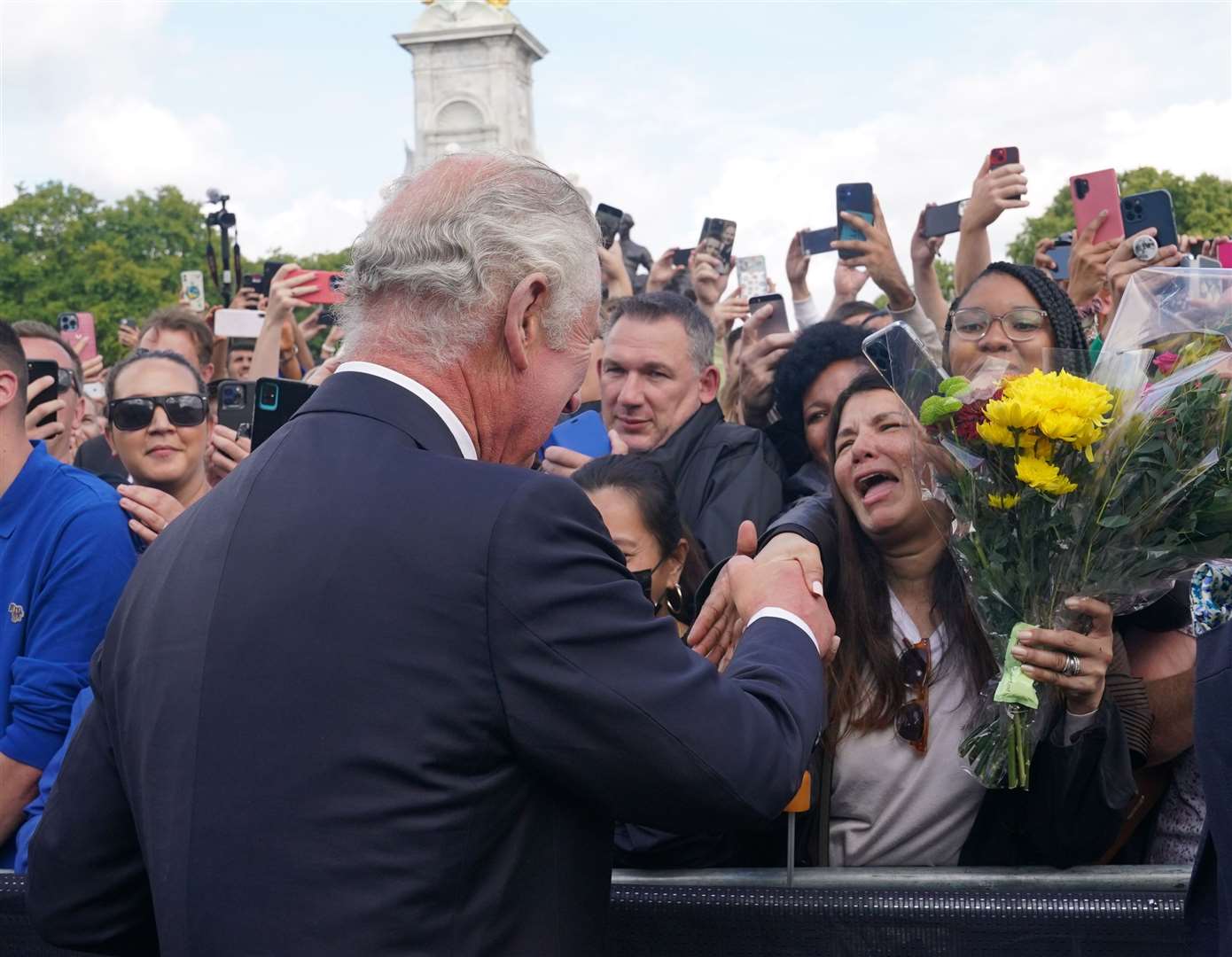 King Charles III is greeted by well-wishers (Yui Mok/PA)