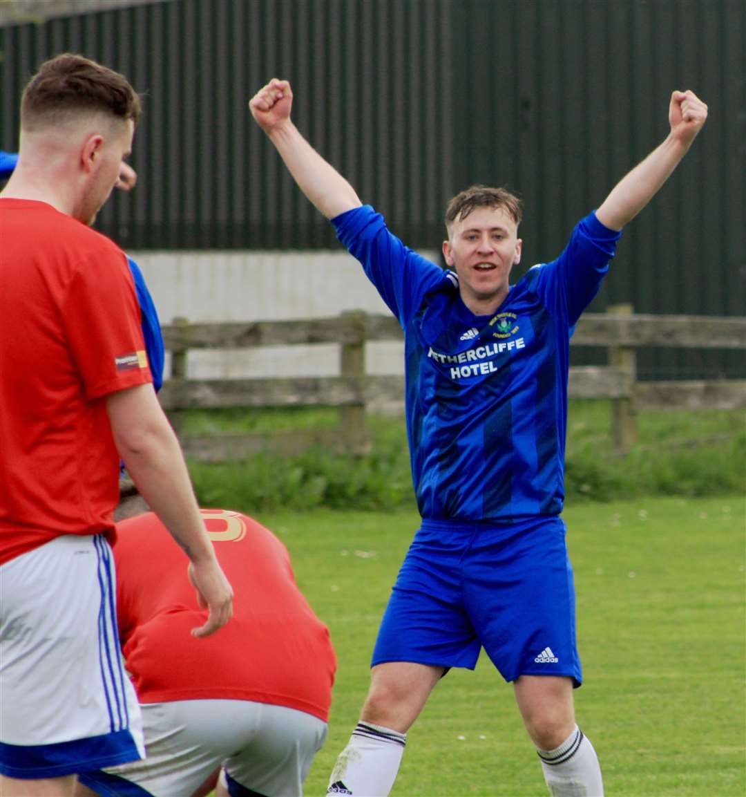 Sam Barclay shows his delight after Kyle Henderson's free kick.