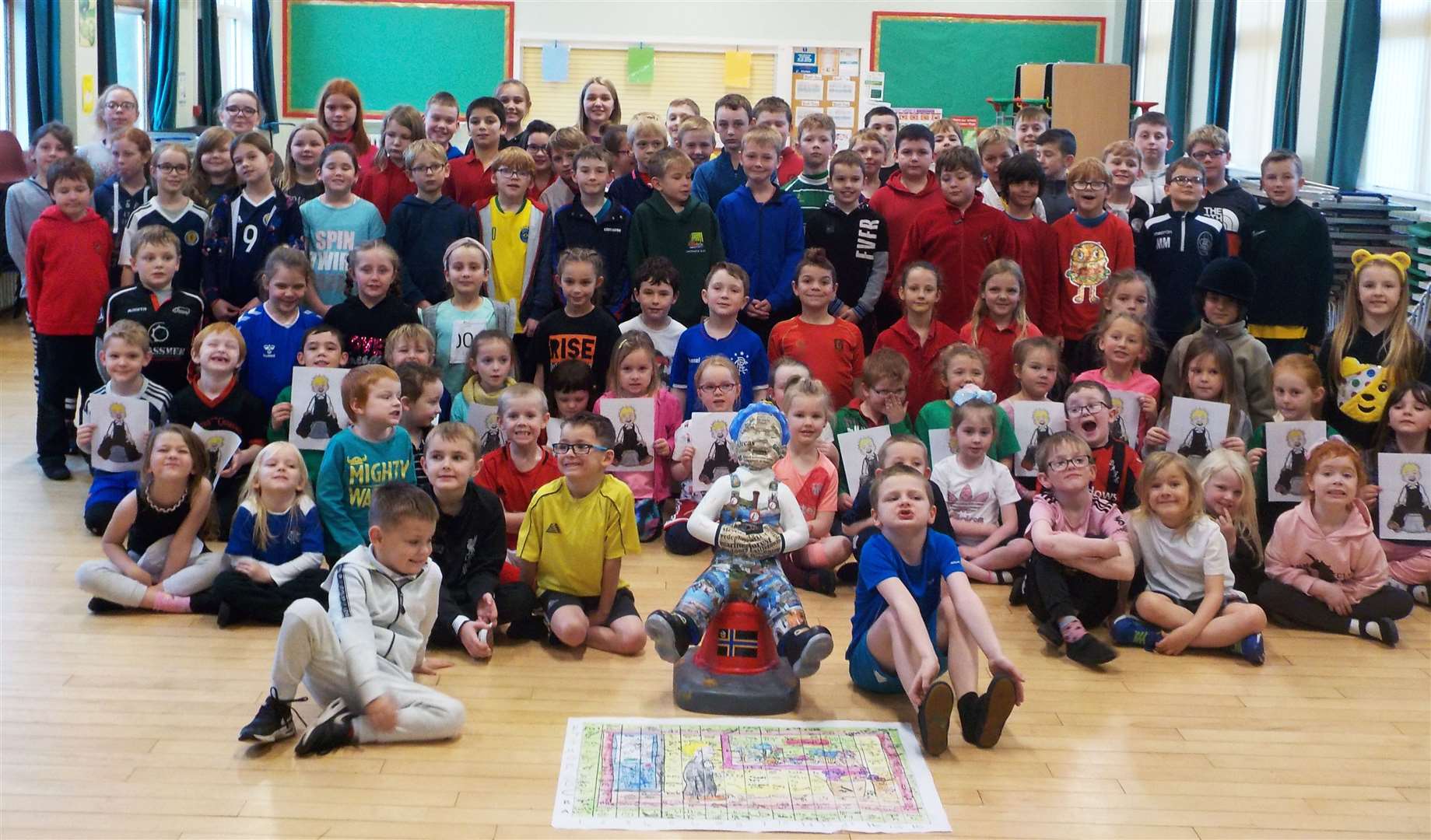 Children in Castletown Primary School with their decorated Wee Oor Wullie.