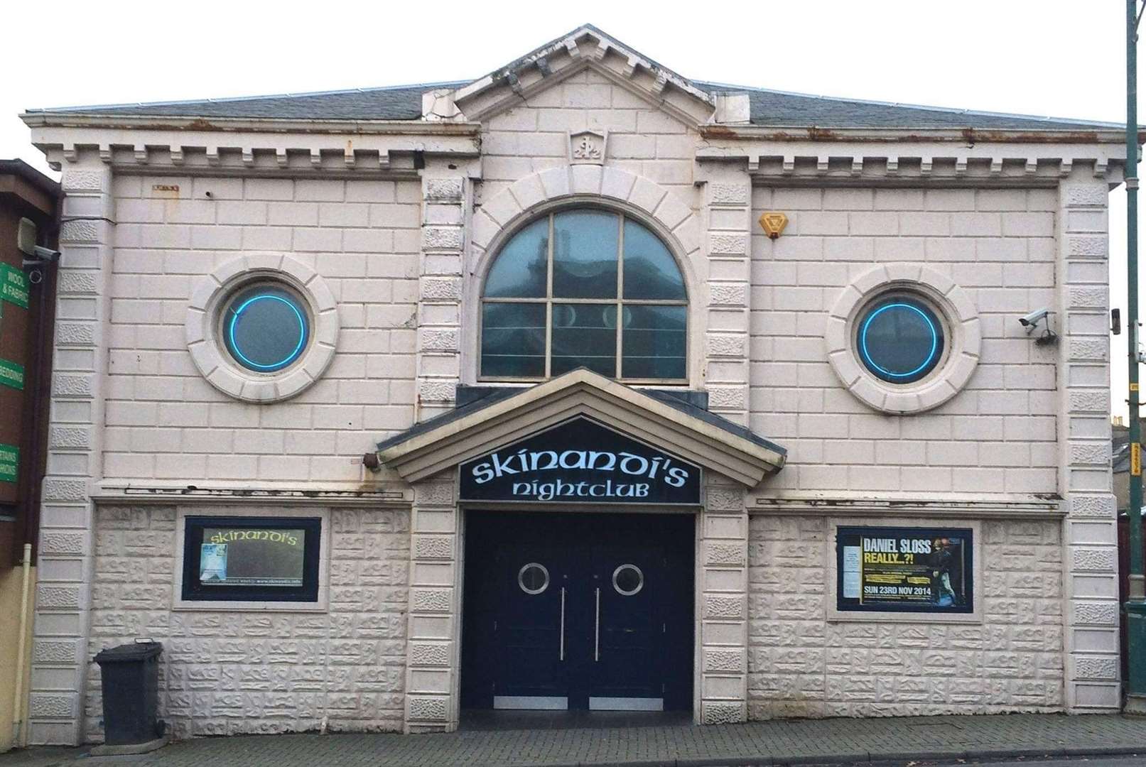 The offence took place as people were leaving Skinandi's nightclub in Thurso.