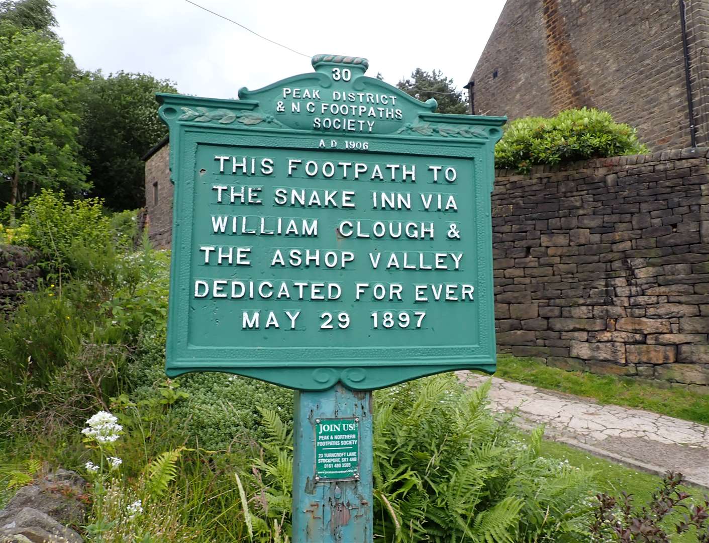 Sign at the foot of the Snake Path in Hayfield.