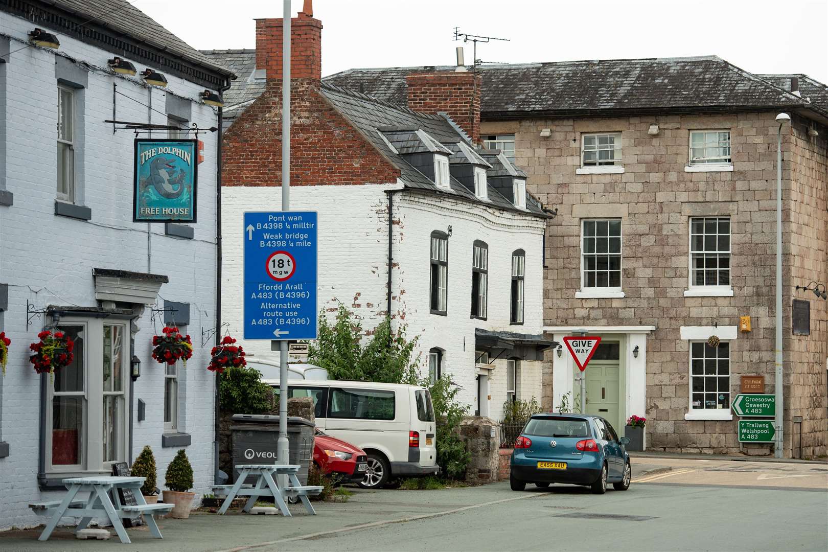 Pubs in cross-border town Llanymynech will be subject to different restrictions (Jacob King/PA)