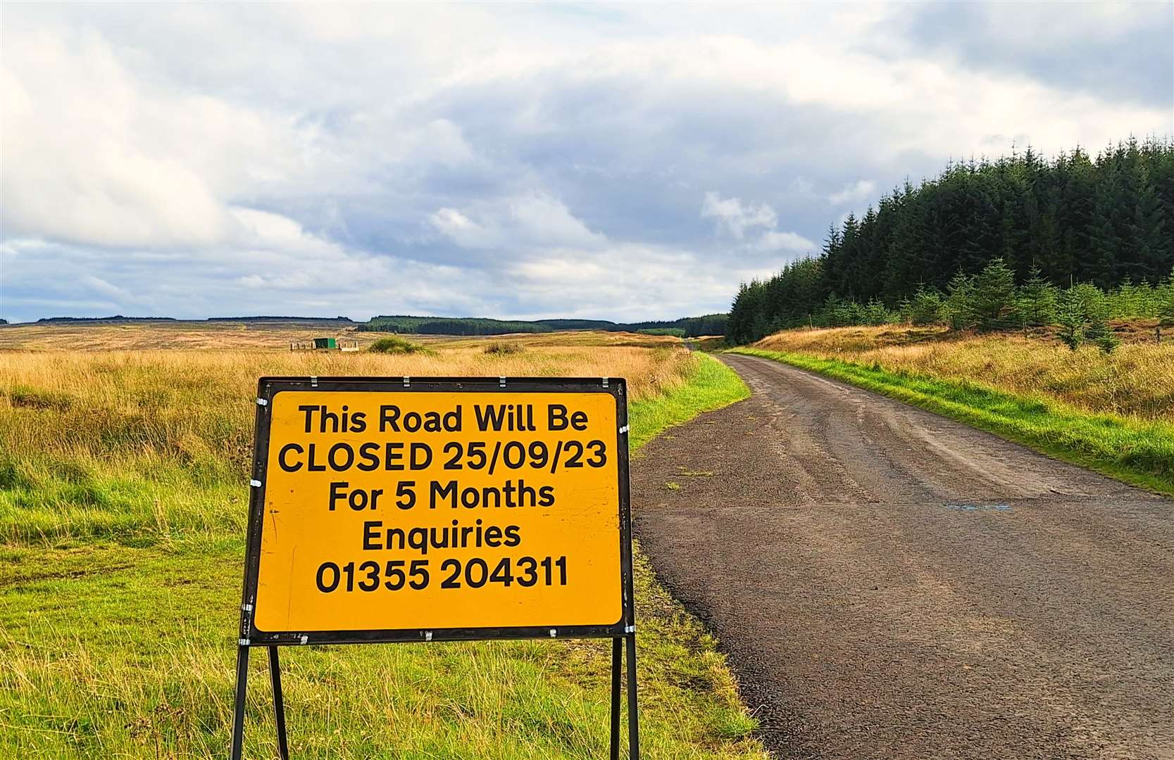 Closure sign on the Camster road. Picture: DGS