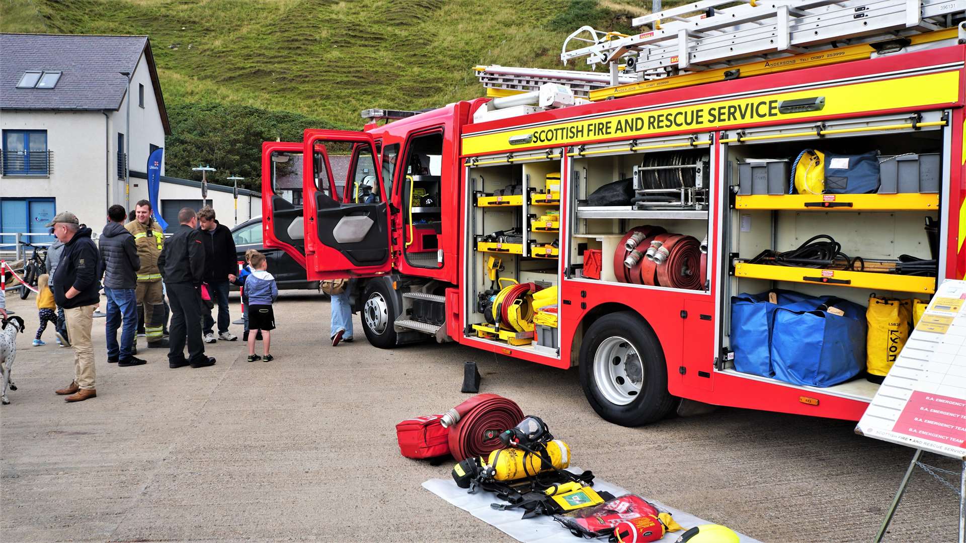 Scottish Fire and Rescue Service show what items are on the appliance. Picture: DGS