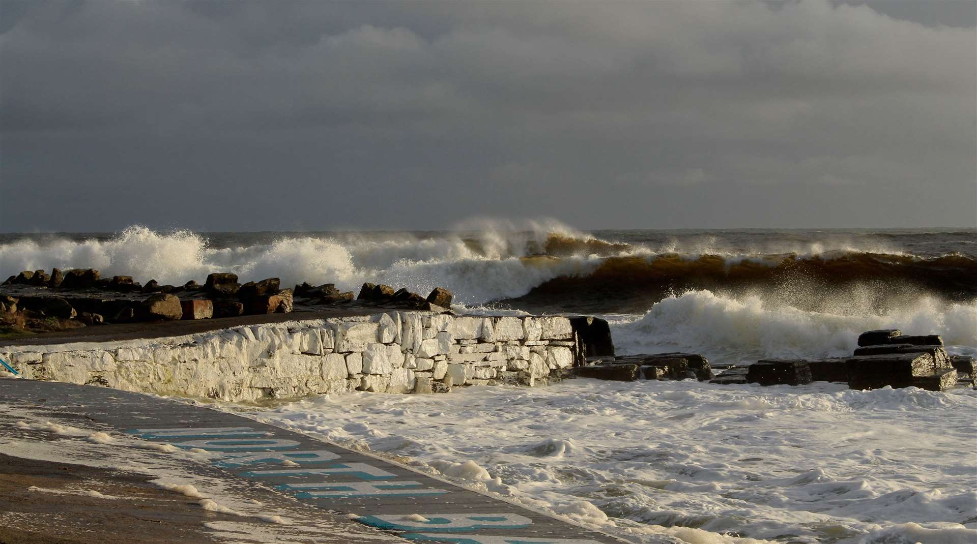 Stormy waves, North Baths, Wick Bay, December 6, 2021. Picture: Alan Hendry
