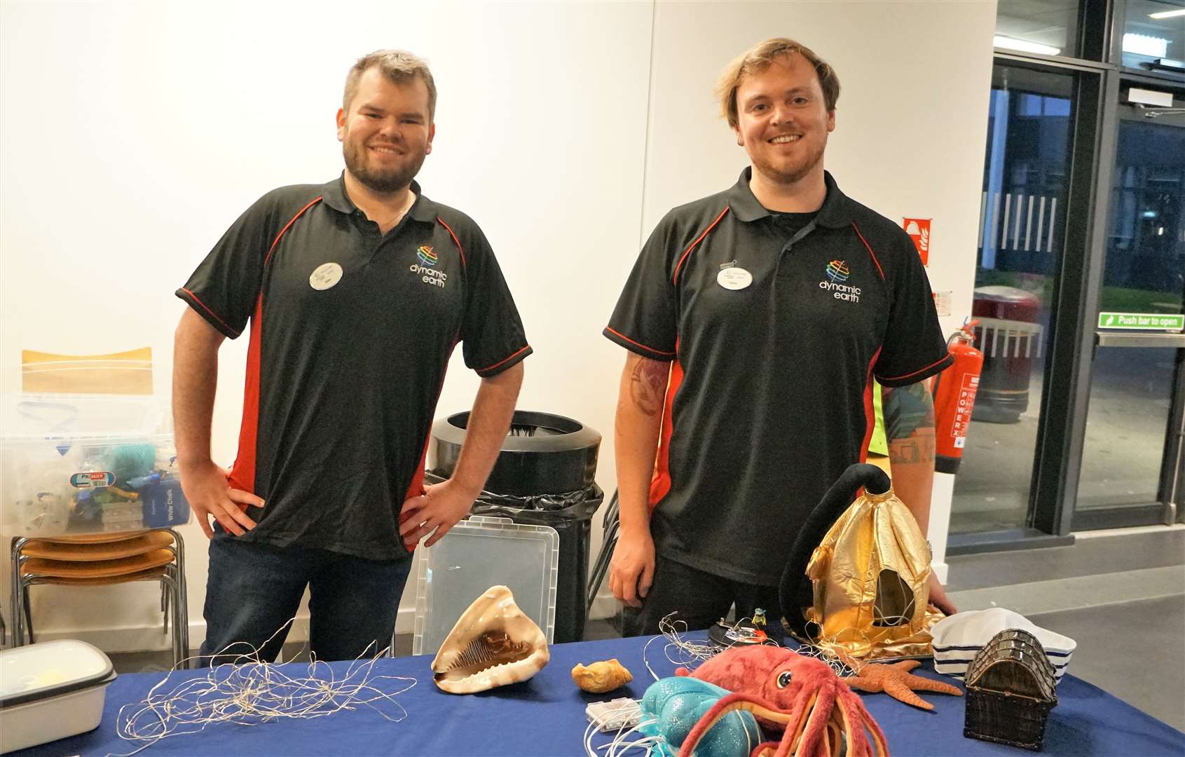 Chris George, left, and Blair Watson from Dynamic Earth talked about the ecology of the oceans. Picture: DGS