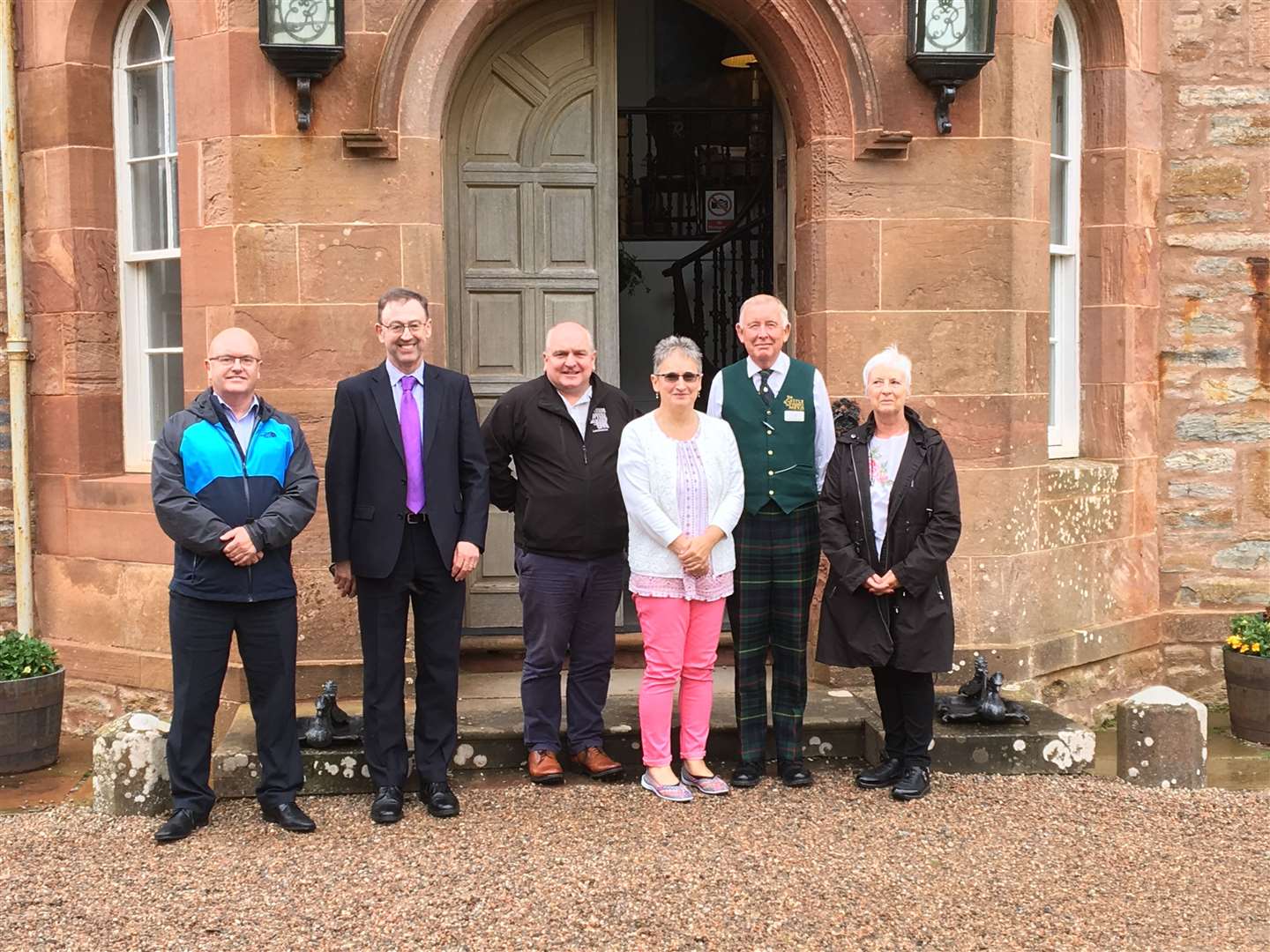 The group of chief executives at the Castle of Mey.