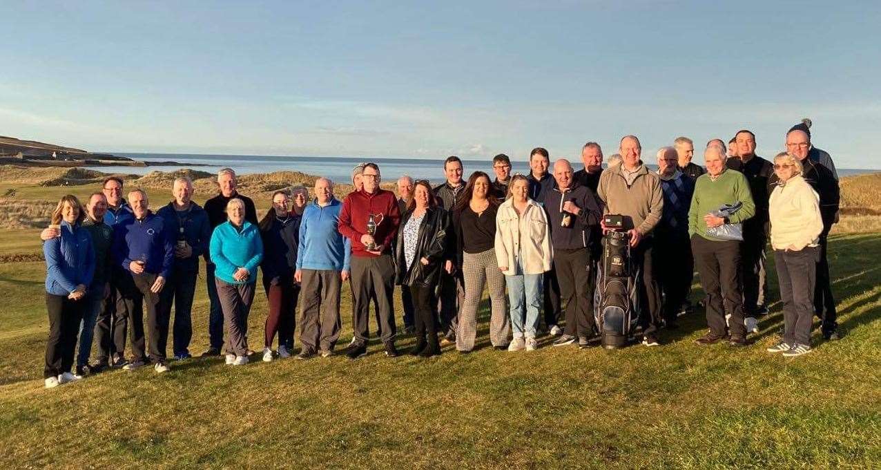 A number of the competitors and prize-winners from Saturday's Ronnie Campbell Open at Reay, along with members of the Campbell family.