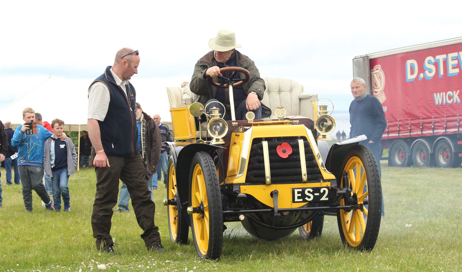 A 1902 Panhard-Levassor Tonneau owned by SWM Threipland, Dunbeath, was the oldest car on the field.