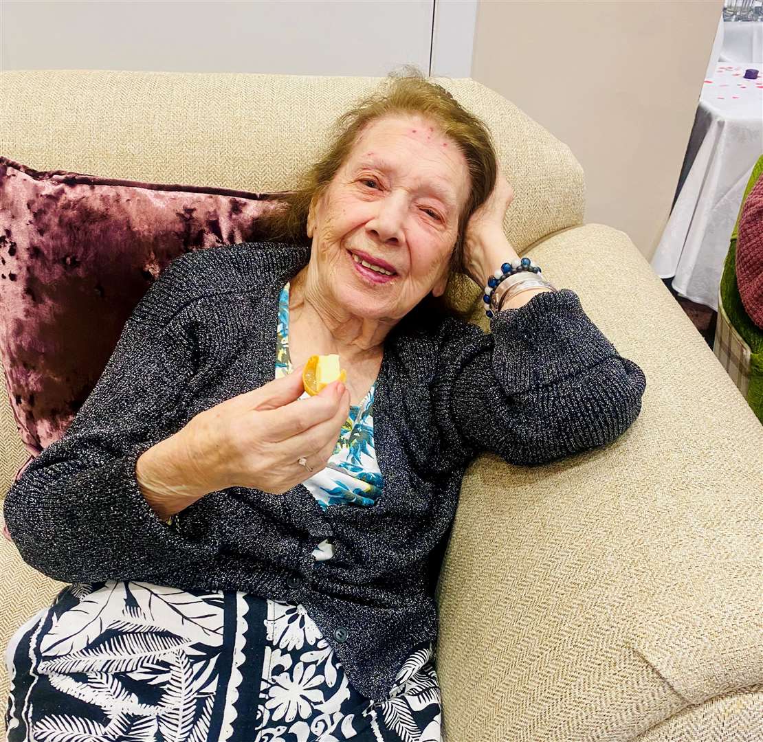 Jane enjoys the music and canapés.