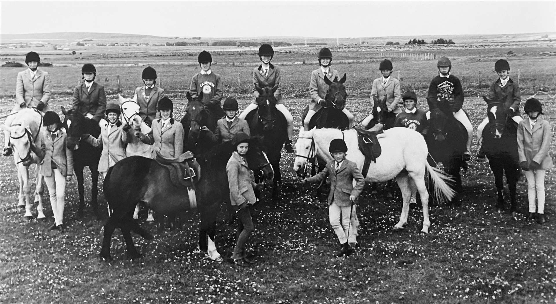 A Caithness Pony Club group photo from the archives.