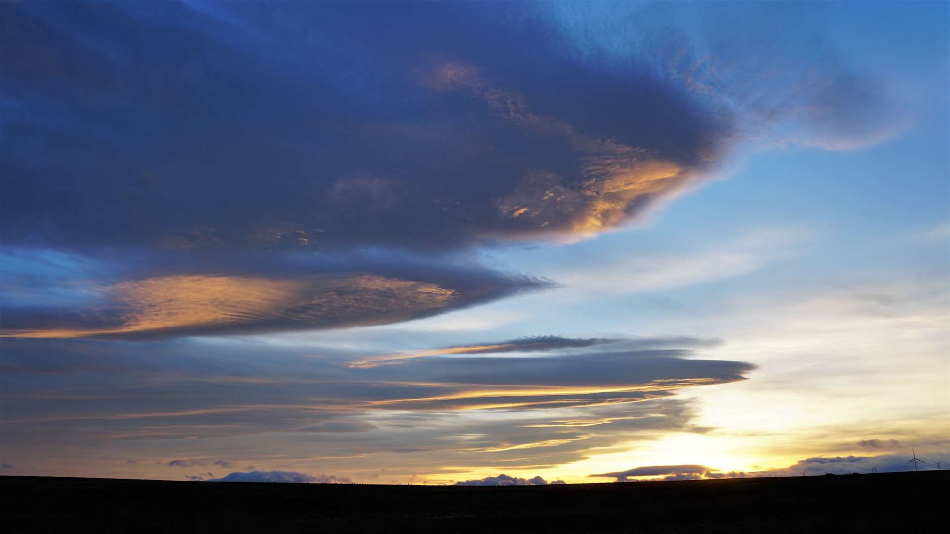 Similar skies were seen across the Highlands yesterday afternoon with dramatic lenticular cloud formations. Pictures: DGS